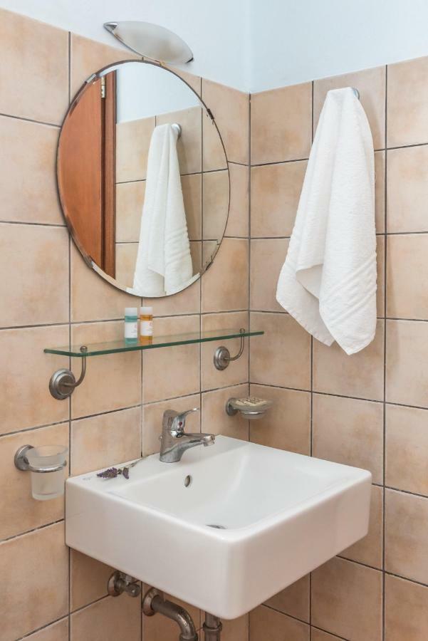 Asterias House Apartment Донуса Екстериор снимка